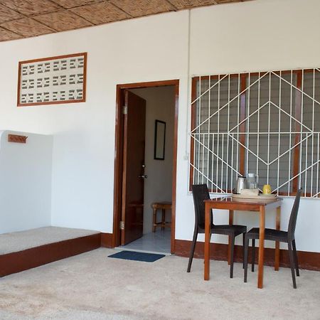 Divers Lodge Moalboal Exterior foto